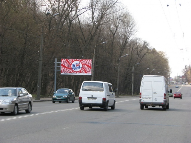 Щит 6x3, ул. Стеценко, "Дубки" ресторан, в напр. от м. "Сырец" и ЖД моста к Интернациональной пл. Щит 6x3, ул. Стеценко, "Дубки" ресторан, в напр. от м. "Сырец" и ЖД моста к Интернациональной пл.