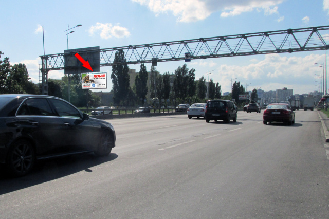 Щит 6x3,  просп. Миколи Бажана, 196 / Харківська площа