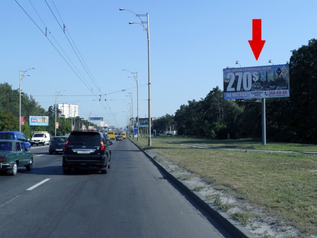 Щит 6x3,  ул. Братиславская 02 / ГМ Эпицентр, трансп. поток - от рынка "Троещина", за перекрестком с ул. Стальского