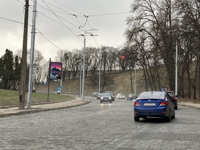 Сітілайт 1.2x1.8,  Подільський узвіз (в сторону м. Лук'янівська, ТРЦ Променада)