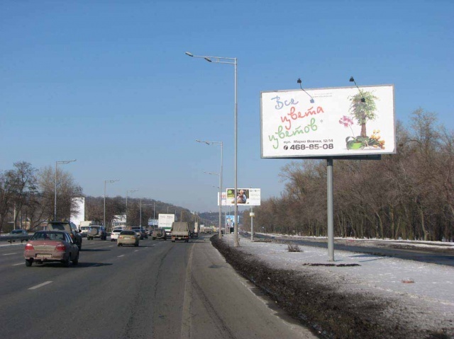 Щит 6x3, Столичное шоссе 01 - светофор, новая развязка с просп. Науки (100 м), направление в центр, за АЗС "Лукойл" Щит 6x3, Столичное шоссе 01 - светофор, новая развязка с просп. Науки (100 м), направление в центр, за АЗС "Лукойл"