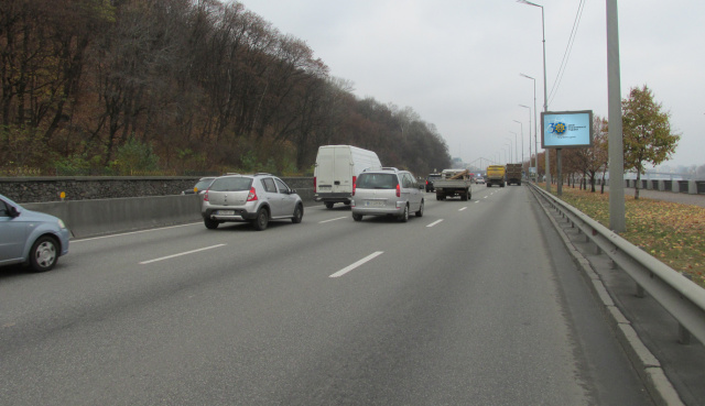 Скролл 3.14x2.35,  Набережне шосе, 1 км до Паркового(Пішохідного) мосту в напрямку Поштової площі